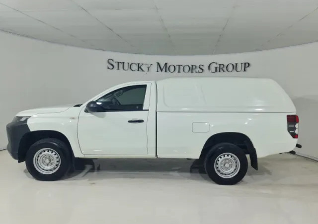 Mitsubishi Triton 2.4 GL 4×2 Single Cab