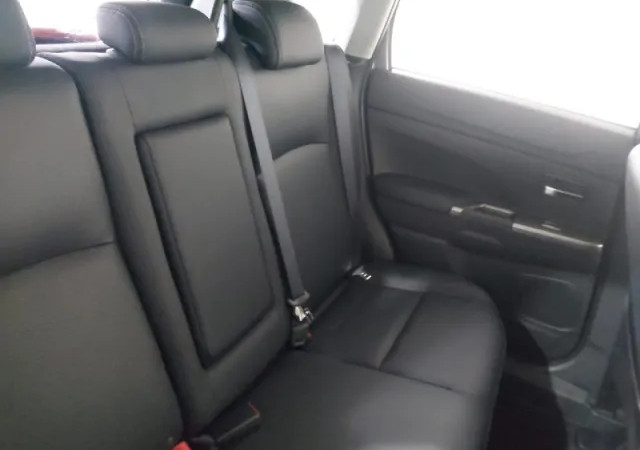 Mitsubishi ASX 2.0 LS CVT Auto