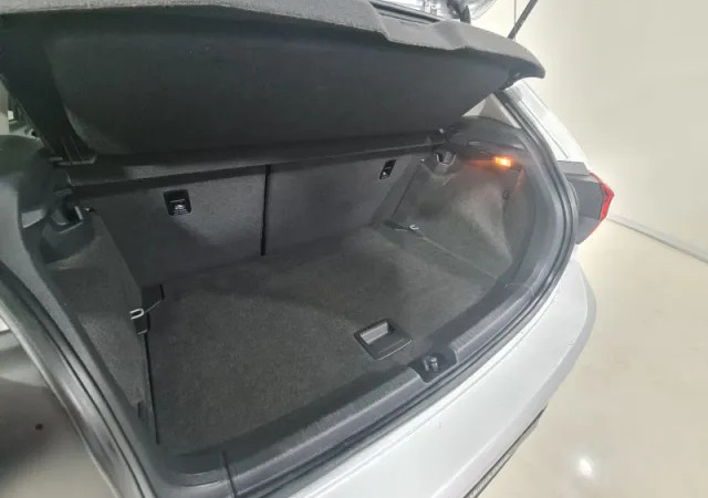 Volkswagen Polo 1.0 TSI LIFE 70kw
