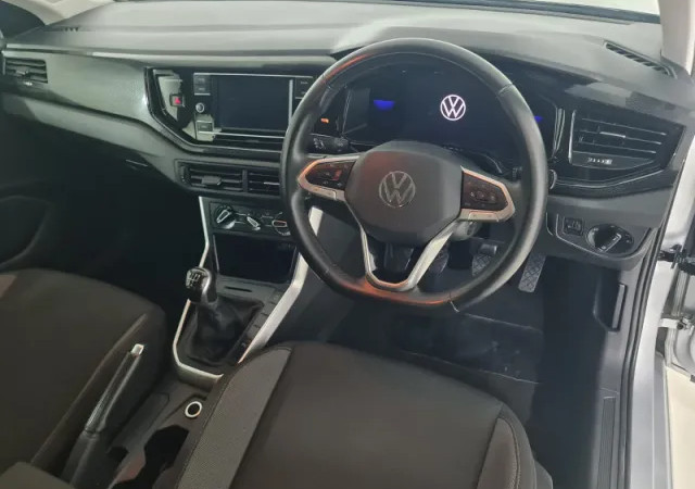 Volkswagen Polo 1.0 TSI LIFE 70kw