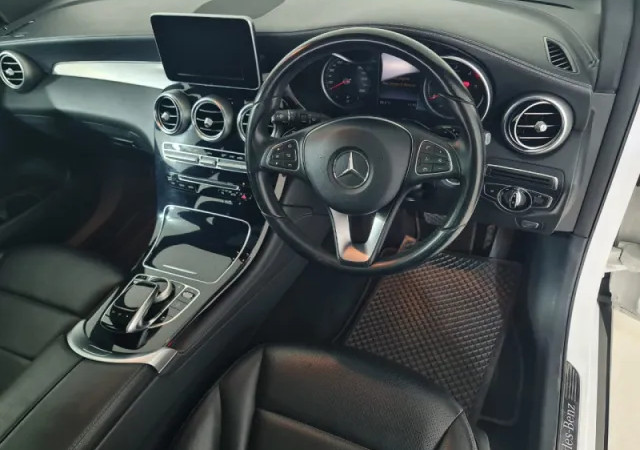 Mercedes-Benz GLC 220d 4 Matic