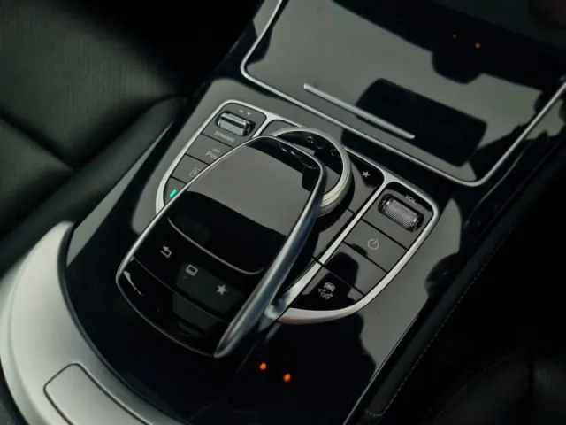Mercedes-Benz GLC 220d 4 Matic