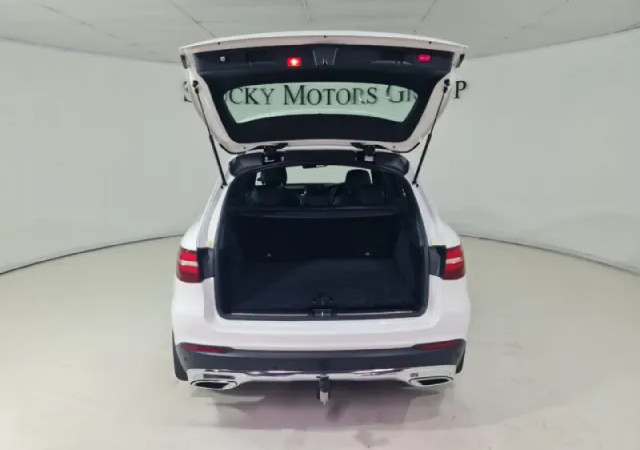 Mercedes-Benz GLC 220d 4 Matic
