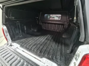 Mitsubishi Triton 2.4 4×4 Auto