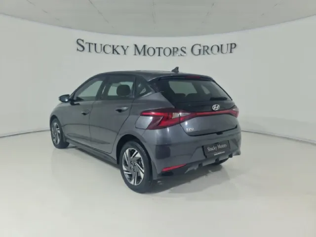 Hyundai I20 1.2 Fluid M/T