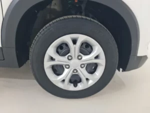 Kia Sonet 1.5 LX M/T
