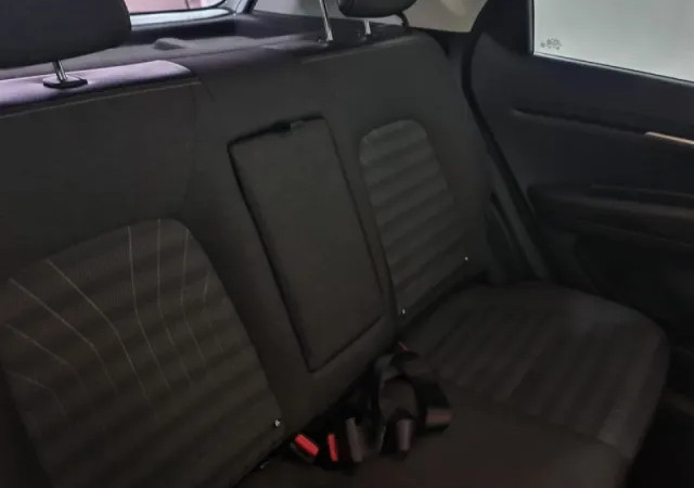 Kia Sonet 1.5 LX M/T