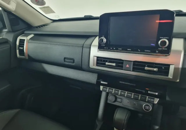 Mitsubishi Triton Next Gen 2.4GLS 4×4 Auto Double Cab