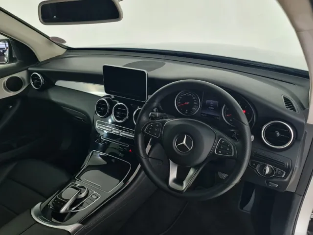Mercedes-Benz GLC 220 D 4Matic