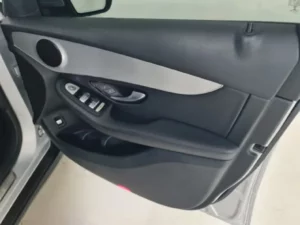 Mercedes-Benz GLC 220 D 4Matic
