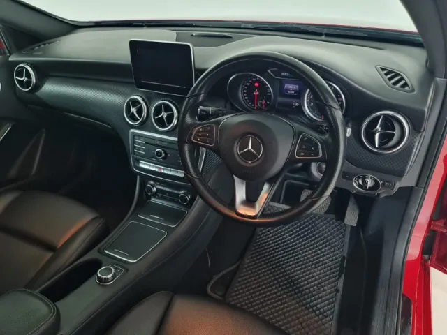Mercedes-Benz A 200 Urban A/T