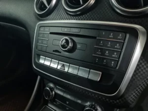 Mercedes-Benz A 200 Urban A/T