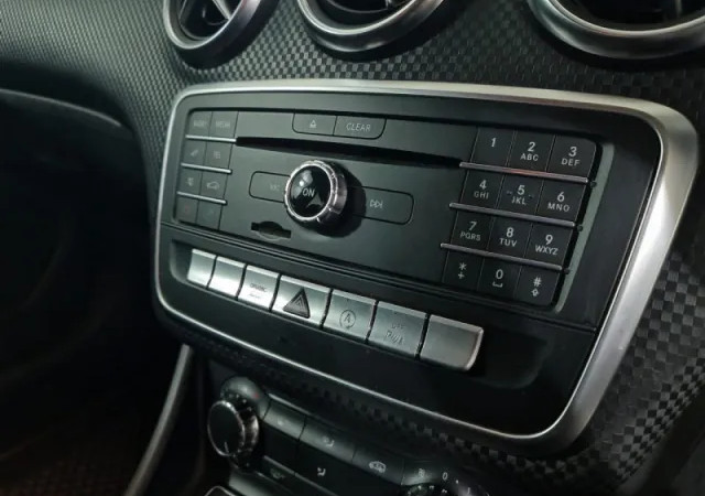 Mercedes-Benz A 200 Urban A/T