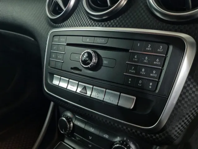 Mercedes-Benz A 200 Urban A/T