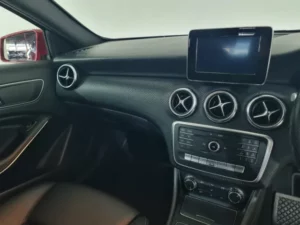 Mercedes-Benz A 200 Urban A/T