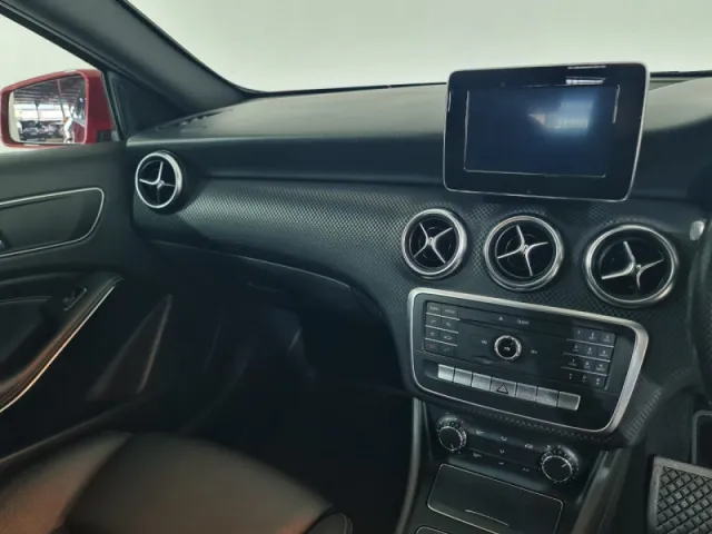 Mercedes-Benz A 200 Urban A/T